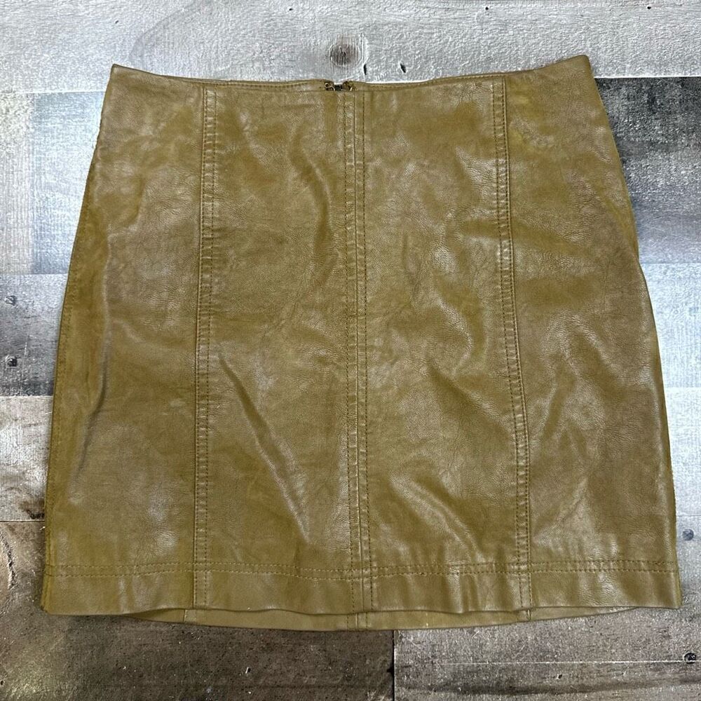 Free People Women’s Size 2 Mini Straight Pencil Skirt Brown Vegan Leather Zip Up